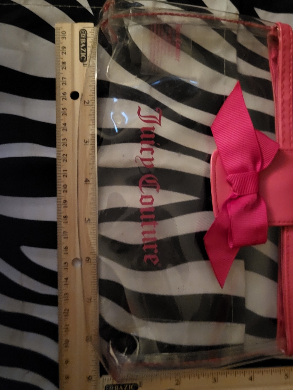 Women's Juicy Couture Cosmetic Makeup Bag By Juicy Couture